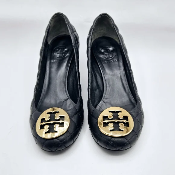 Tory Burch Black Quilted Wedges with Gold Logo - Picture 4 of 15